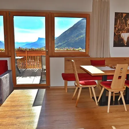 Blumenthalerhof 3* Lagundo